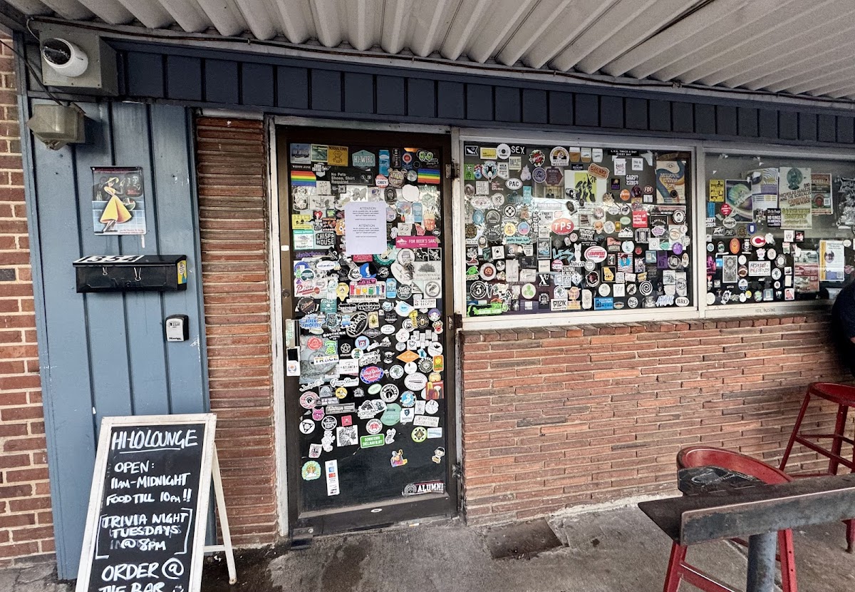 Hi-Lo Lounge photo 4