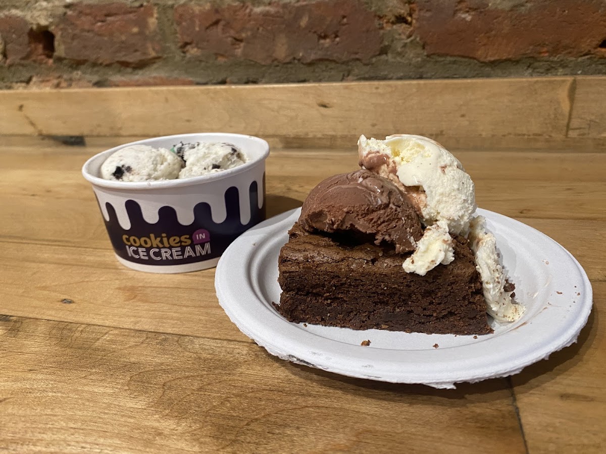 Insomnia Cookies photo 5