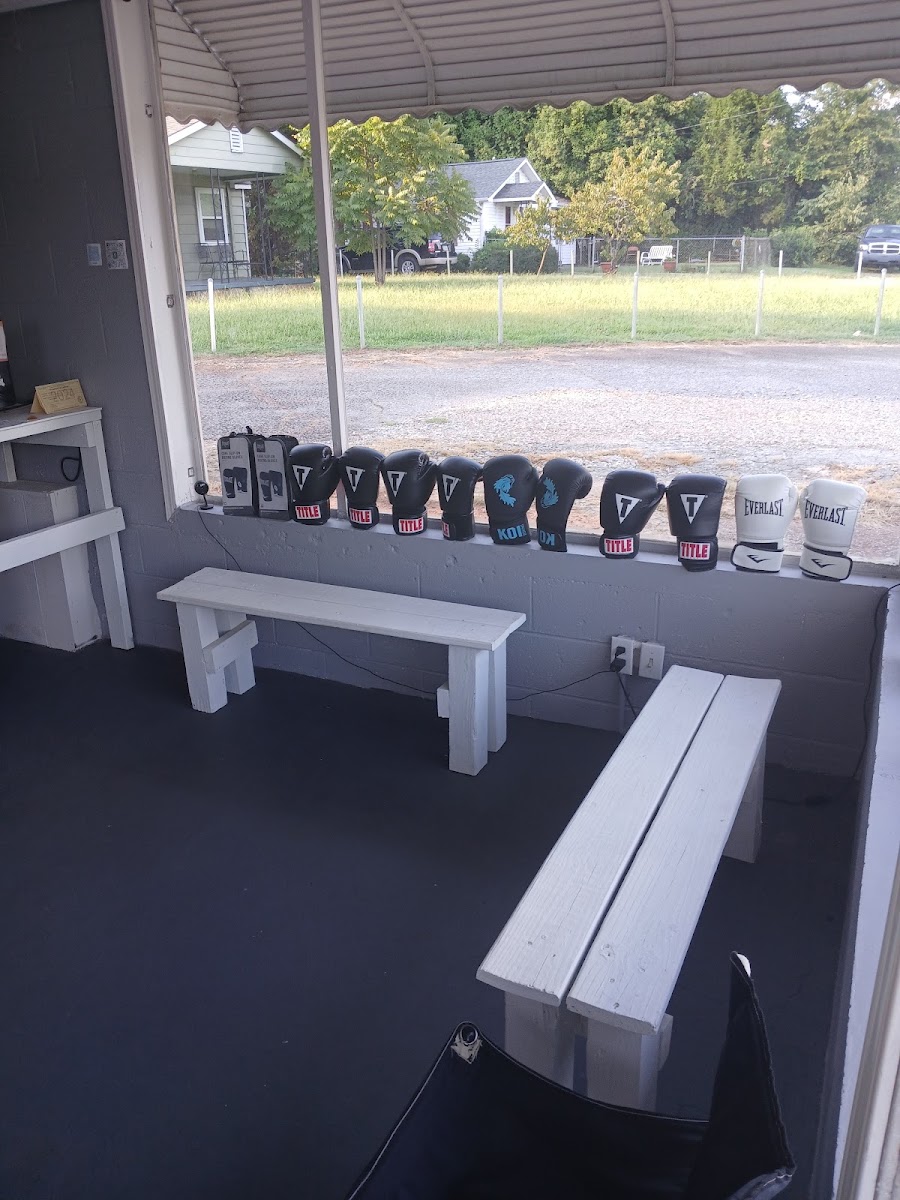 Koi Boxing and Fitness photo 4