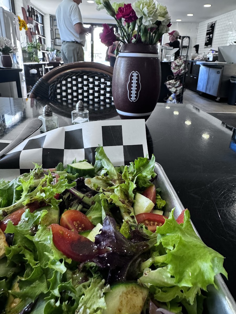 Lindsey's Culinary Market photo 2