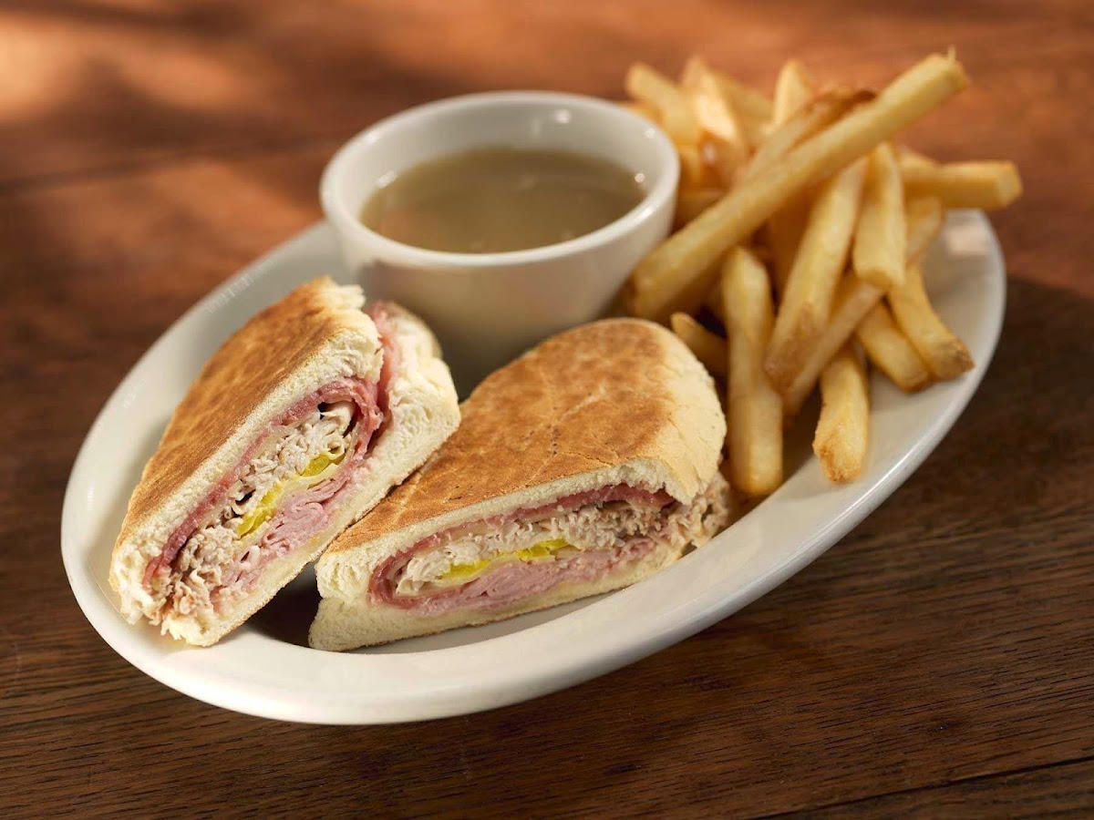 Locos Grill and Pub photo 2