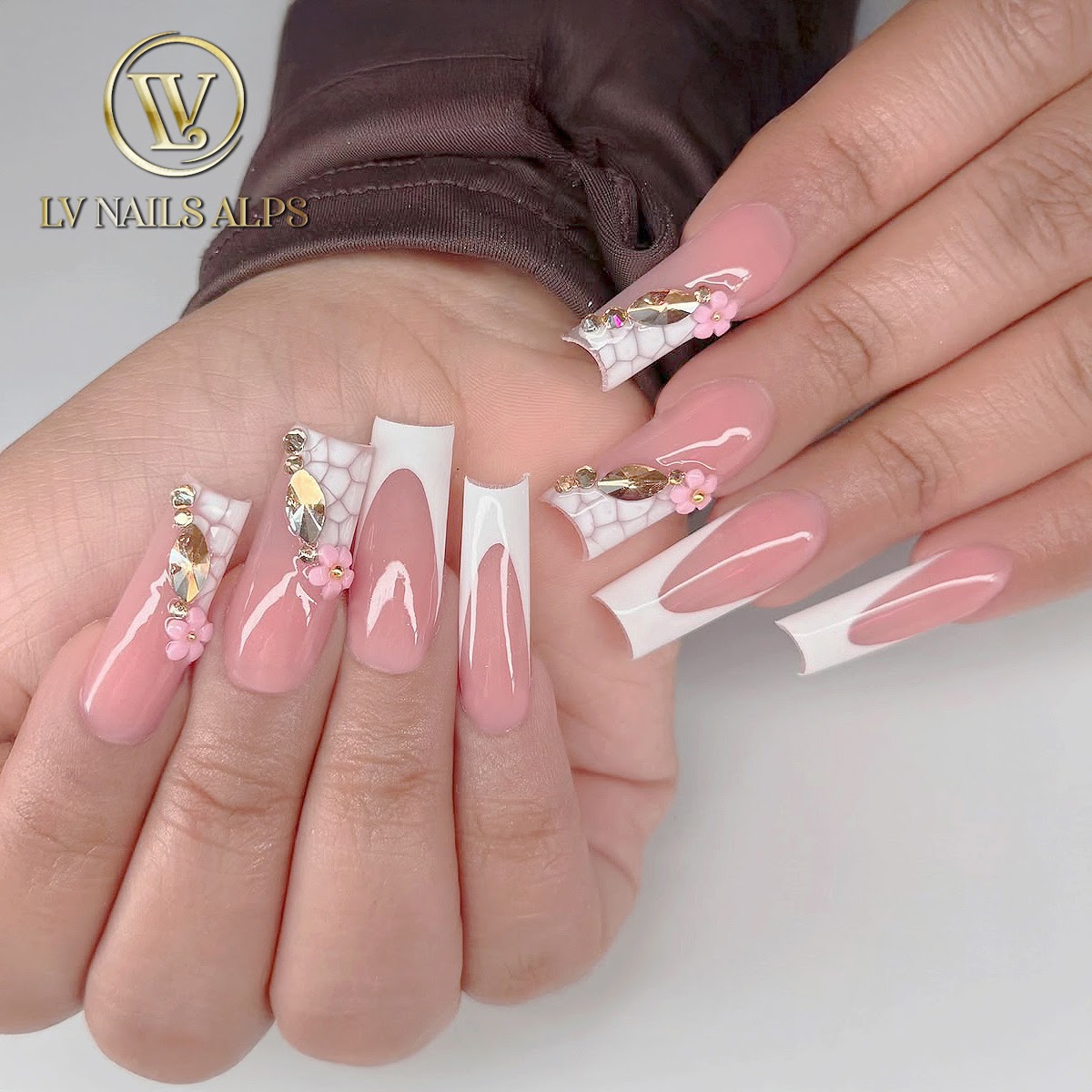 LV Nails Alps photo 3