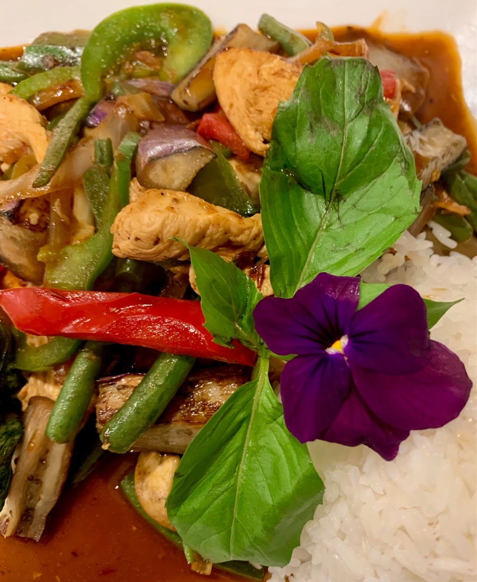 Mama Ning's Thai photo 4