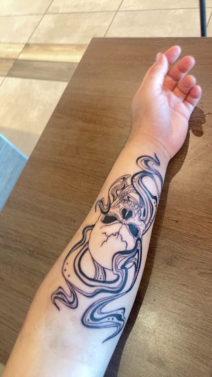 Mystic Markings Tattoo photo 3