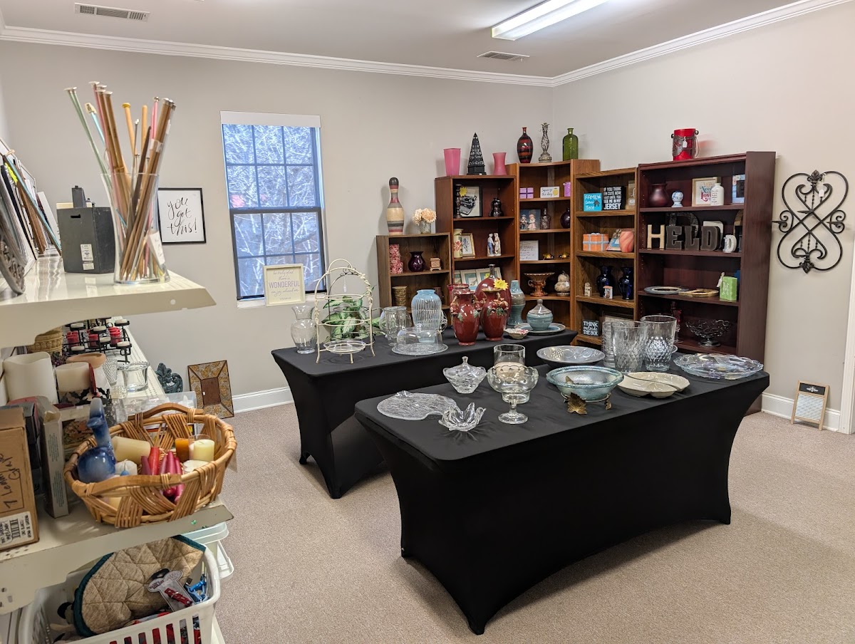 New Heart Thrift Store photo 5