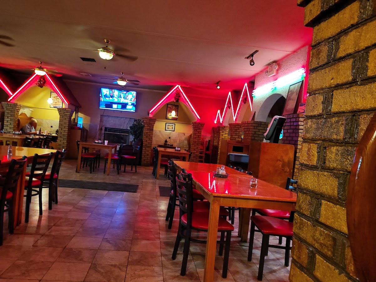 Peppino's Pizzeria photo 3