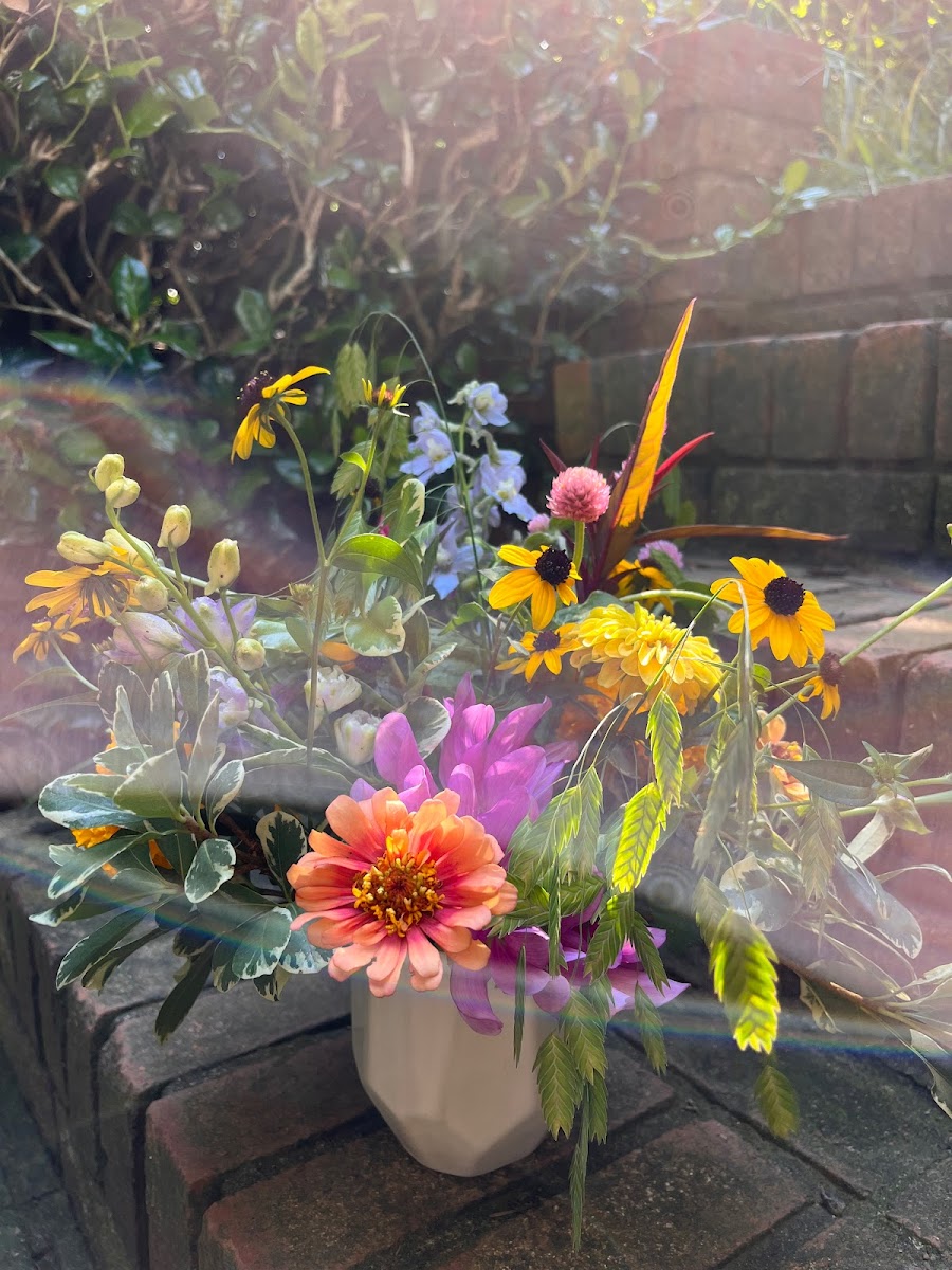 R&R Secret Flowers photo 4