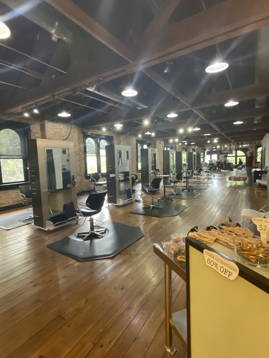 Republic Salon in Downtown Athens, Athens, GA