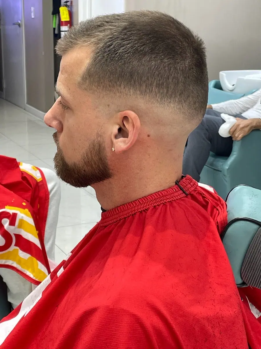 Robbie's Cuts photo 5