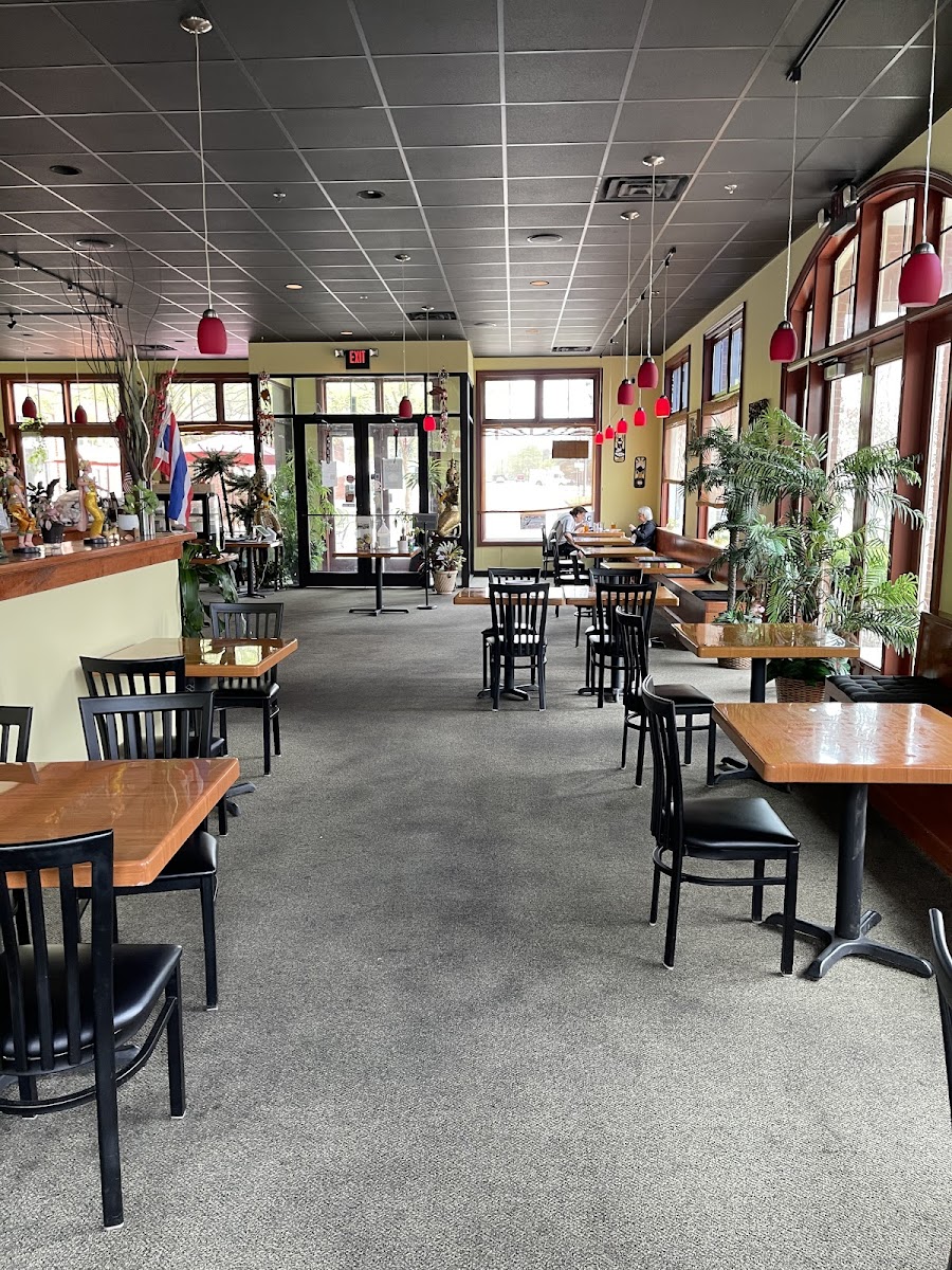 Siri Thai Cuisine - Family Friendly in Athens, GA