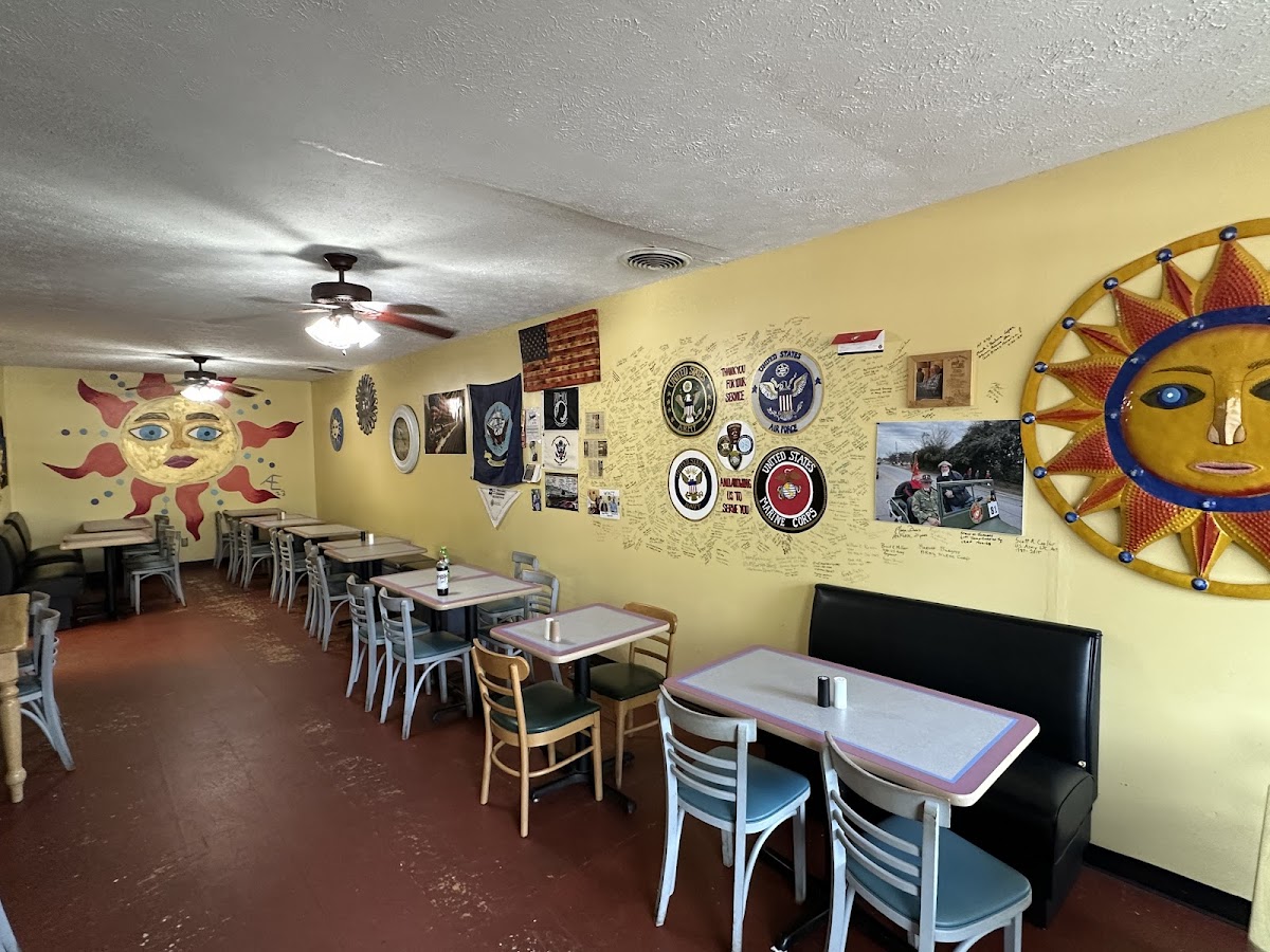 Suncatcher Cafe - Restaurants in Athens, GA