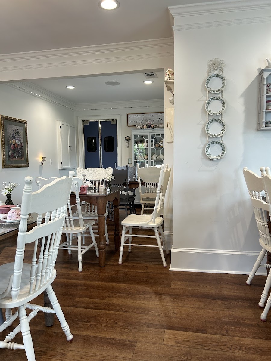 Tea Time at the Cottage photo 5