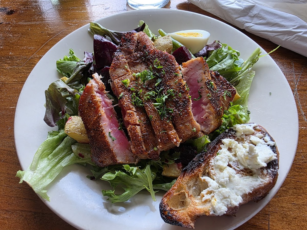 The Royal Peasant photo 2