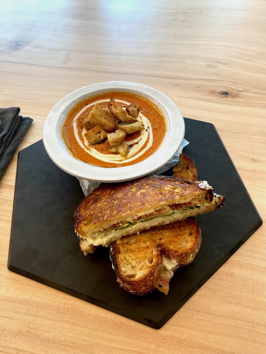 The Table @ Athens Cooks photo 4