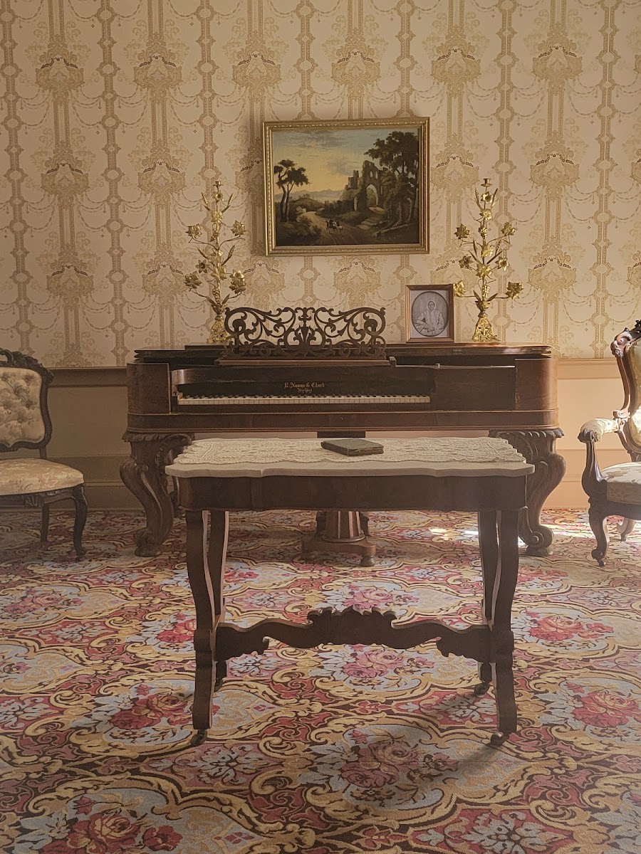 TRR Cobb House photo 4