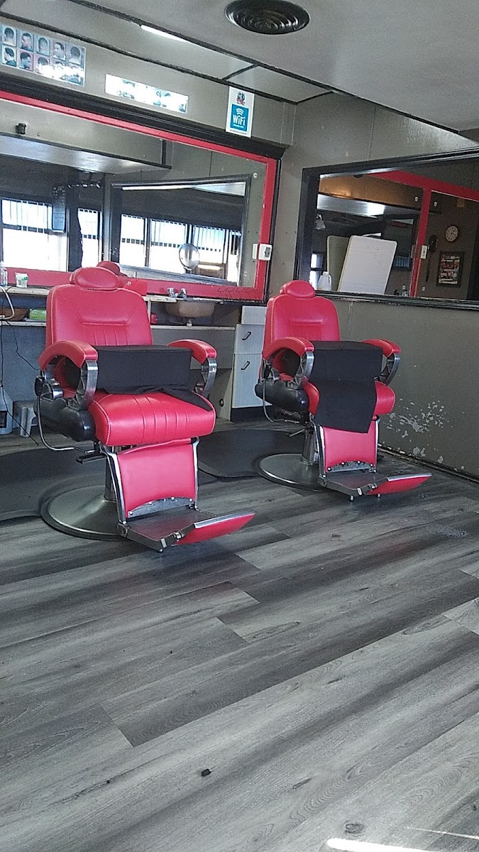 Upper Cutz photo 2