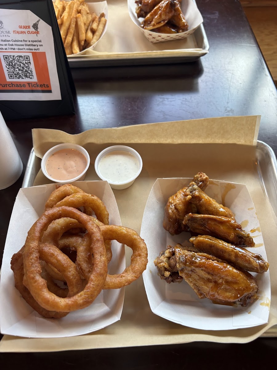 Wing House Grill Watkinsville photo 2