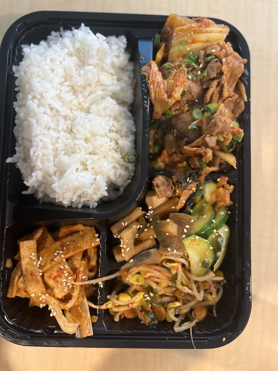 Wingster Restaurant photo 3